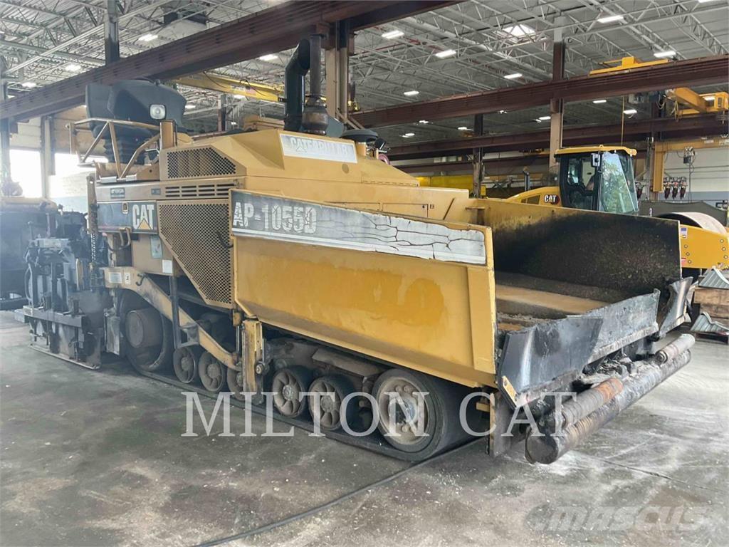 CAT AP-1055D Асфальтовкладачі