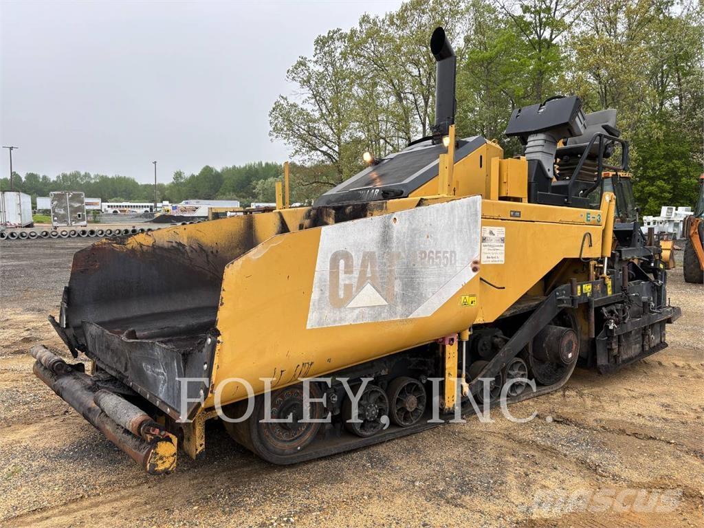 CAT AP-655D Асфальтовкладачі