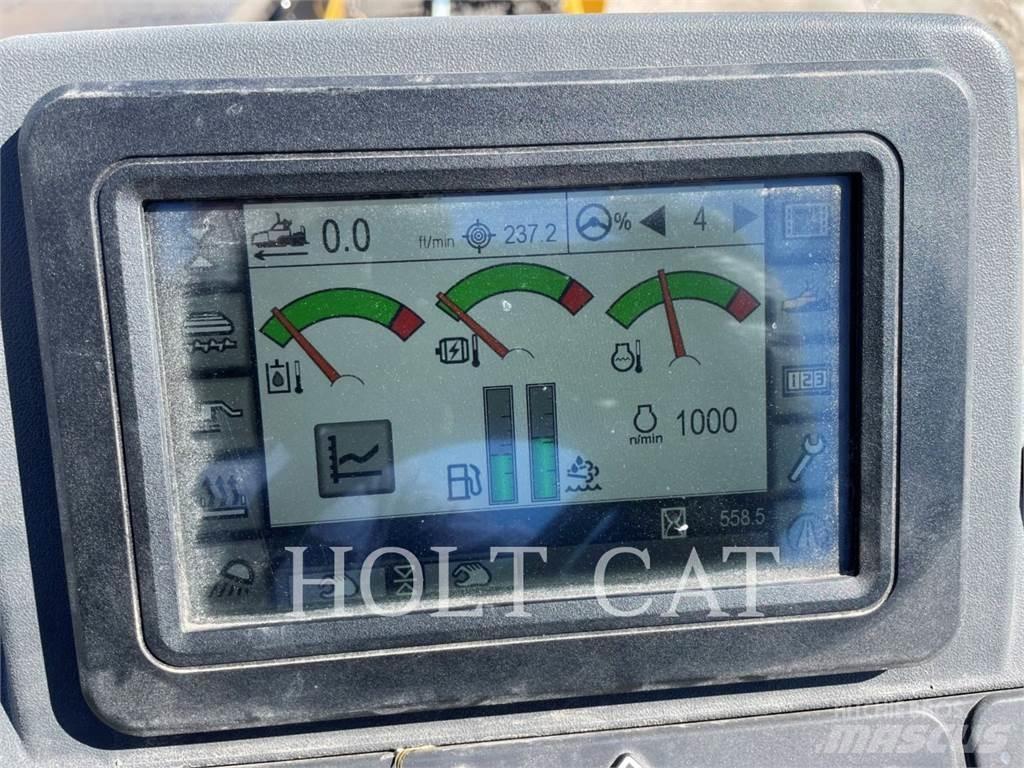 CAT AP1000 Грунтові котки