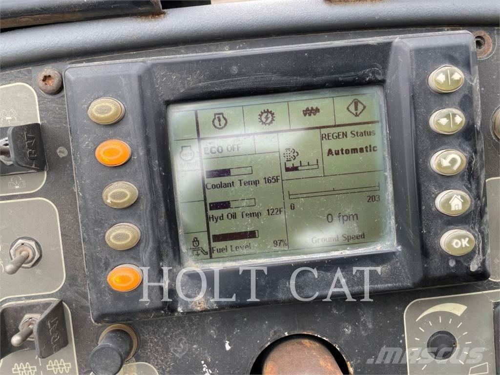 CAT AP1000E Фронтальні навантажувачі