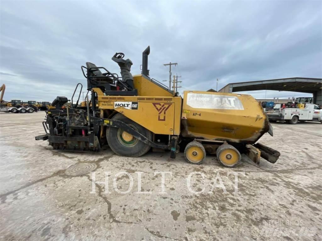 CAT AP1000F Грунтові котки