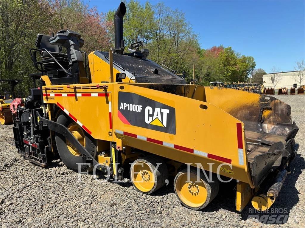 CAT AP1000F Асфальтовкладачі