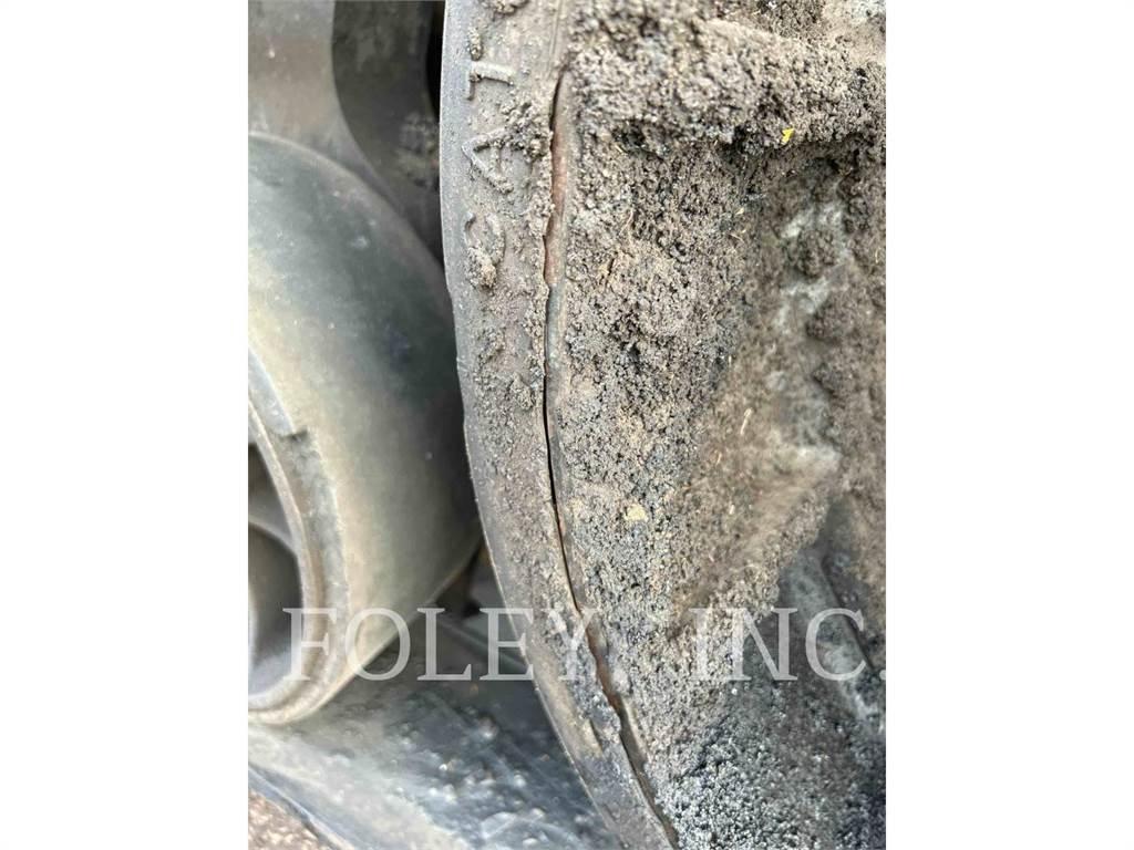 CAT AP1055B Асфальтовкладачі