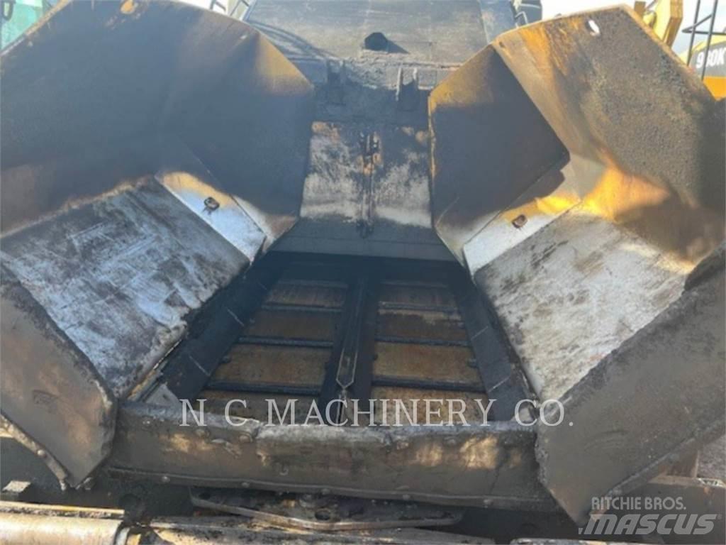 CAT AP1055F Асфальтовкладачі