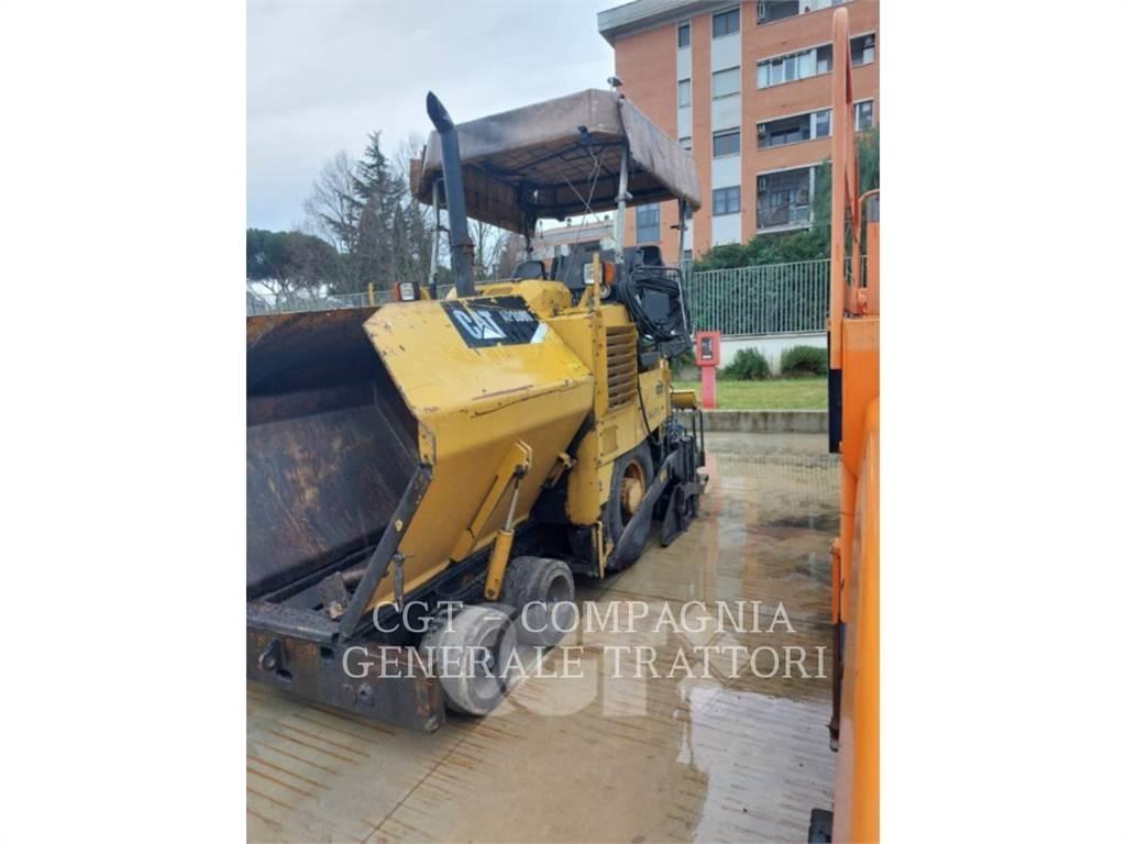 CAT AP300D Асфальтовкладачі