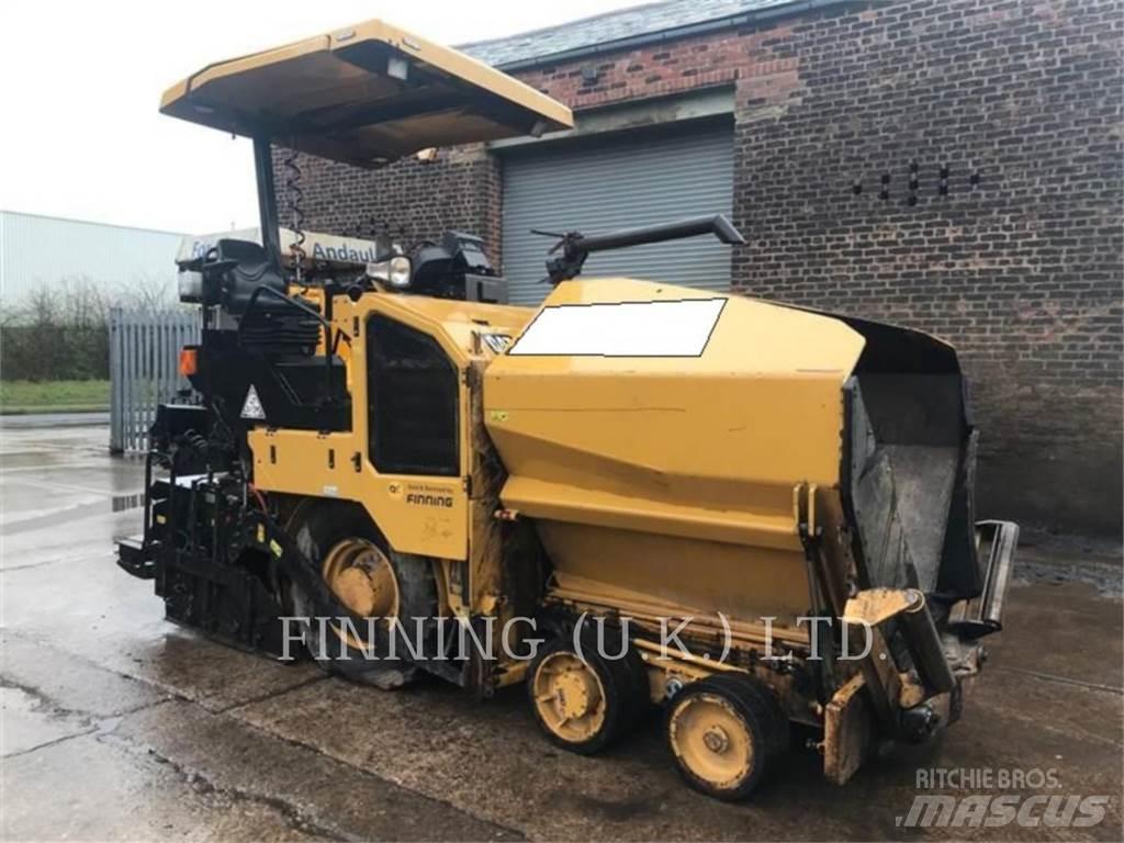 CAT AP300F Асфальтовкладачі
