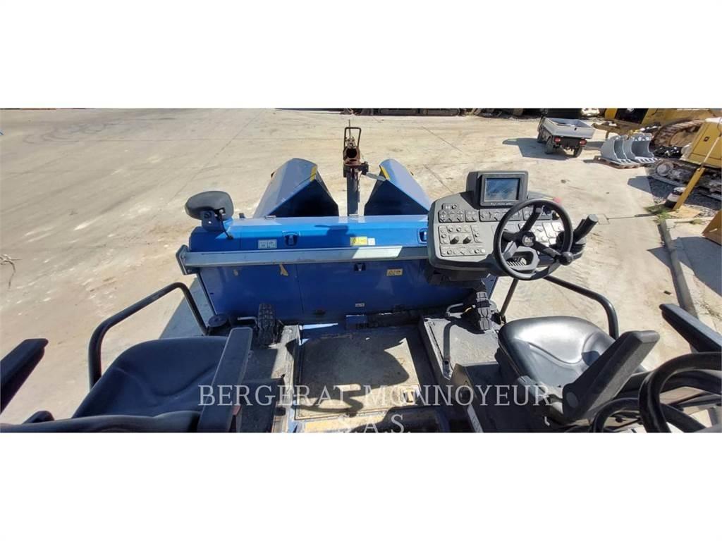 CAT AP355F Асфальтовкладачі
