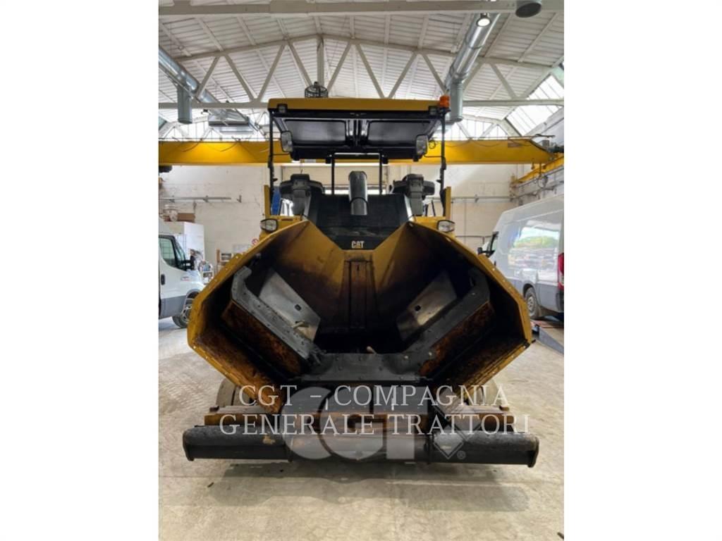 CAT AP500F Асфальтовкладачі