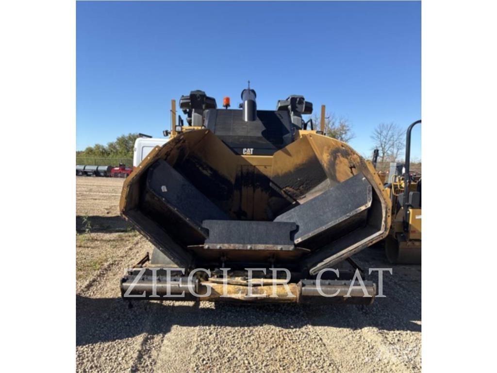 CAT AP555F Асфальтовкладачі
