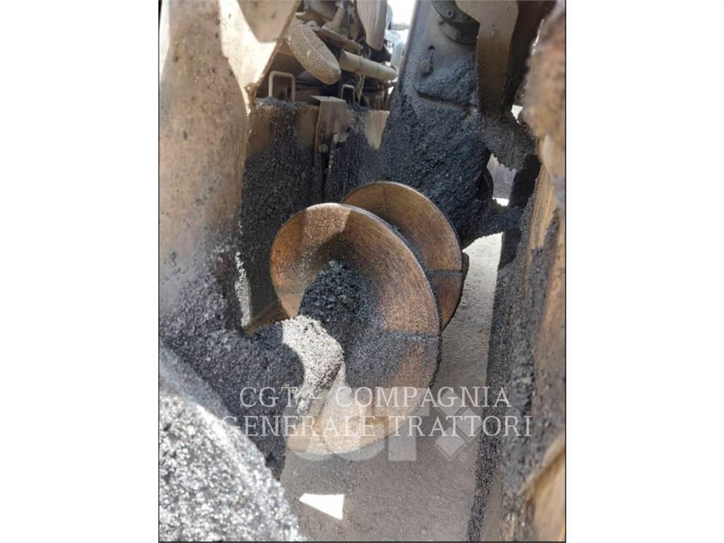 CAT AP600F Асфальтовкладачі