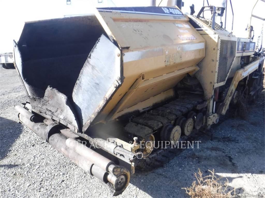 CAT AP650B Асфальтовкладачі