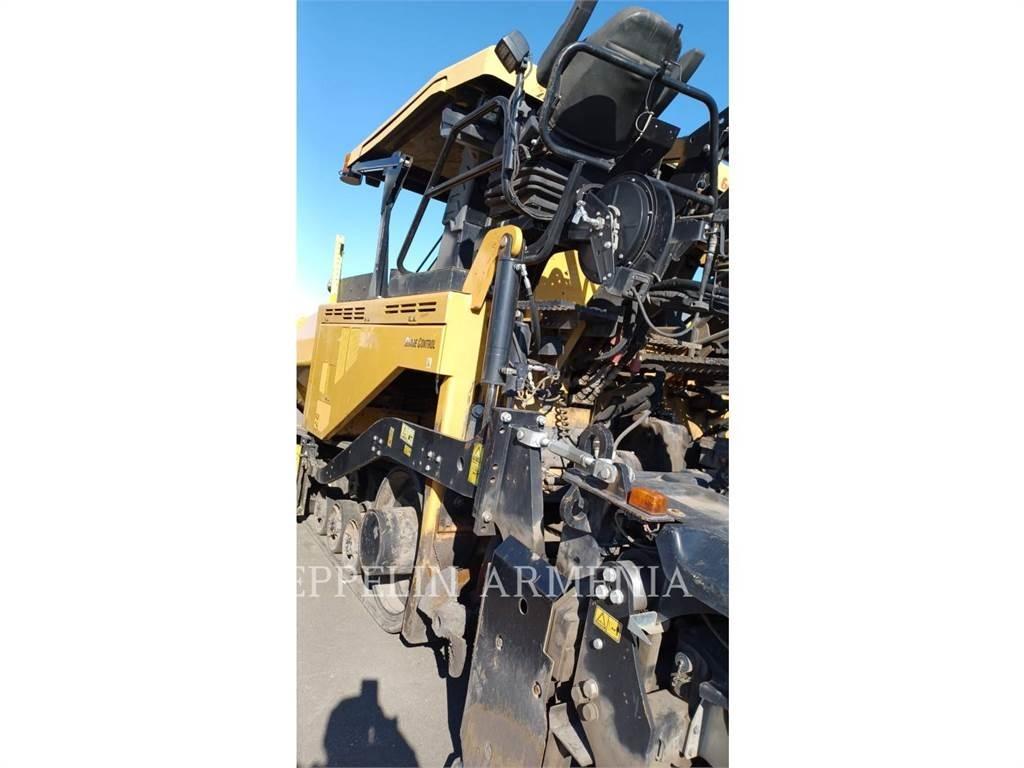 CAT AP655FLRC Асфальтовкладачі