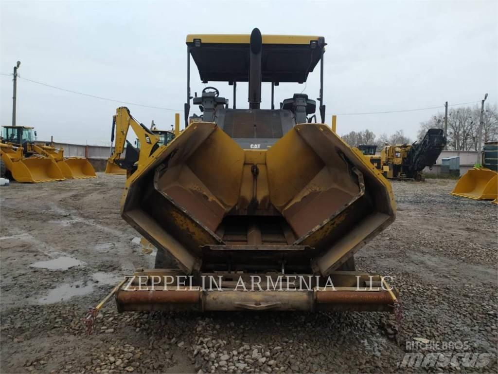 CAT AP655FLRC Асфальтовкладачі