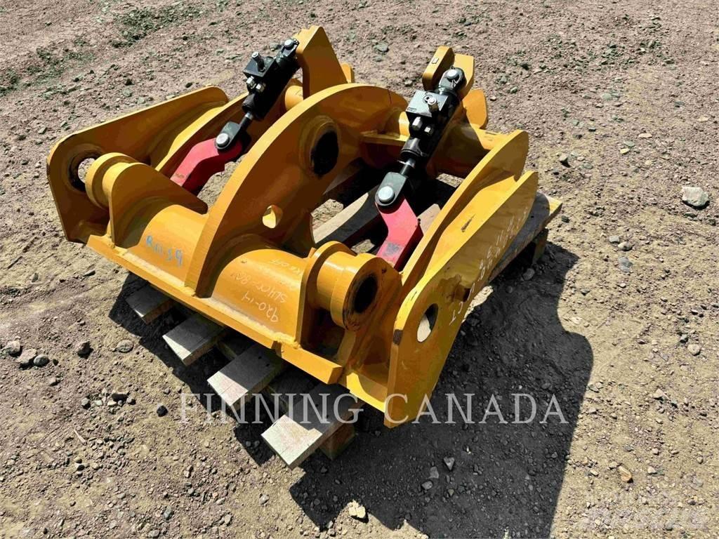 CAT ATTACHMENTS 920 Швидкі з`єднувачі
