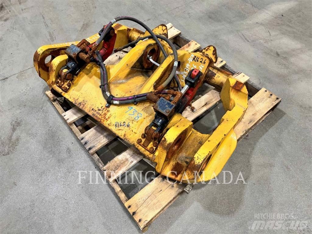 CAT ATTACHMENTS 938K Швидкі з`єднувачі