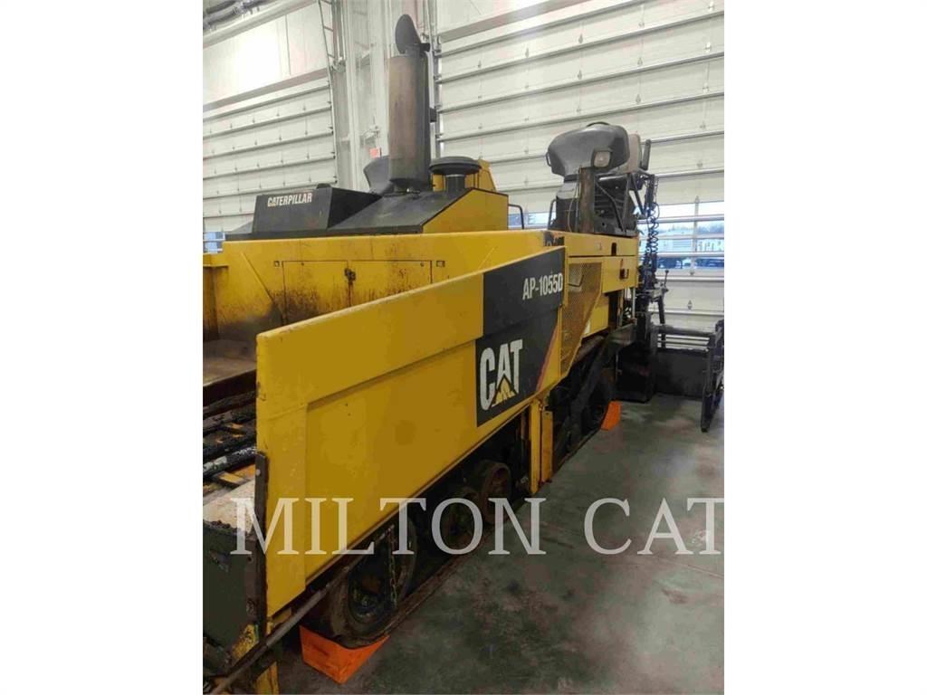 CAT BG-2455D Асфальтовкладачі