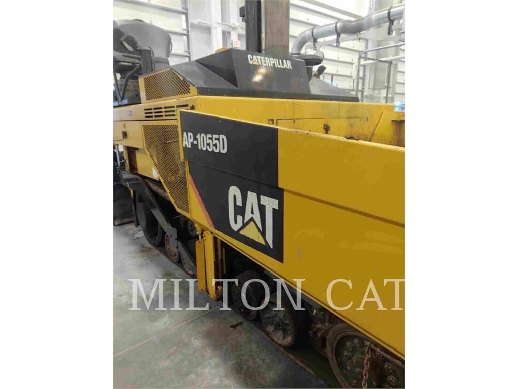 CAT BG-2455D Асфальтовкладачі