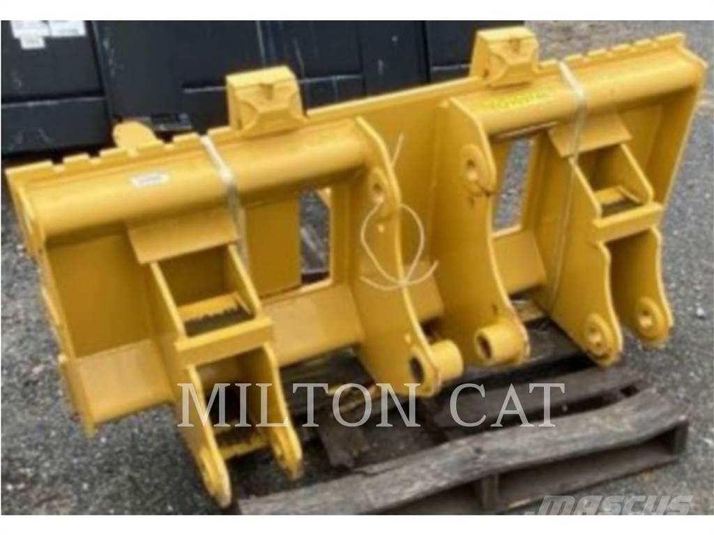 CAT BHL 48 PALLET FORKS Вили