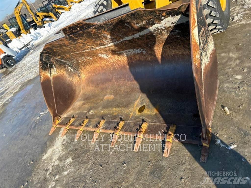 CAT BK18F25GP Фронтальні навантажувачі