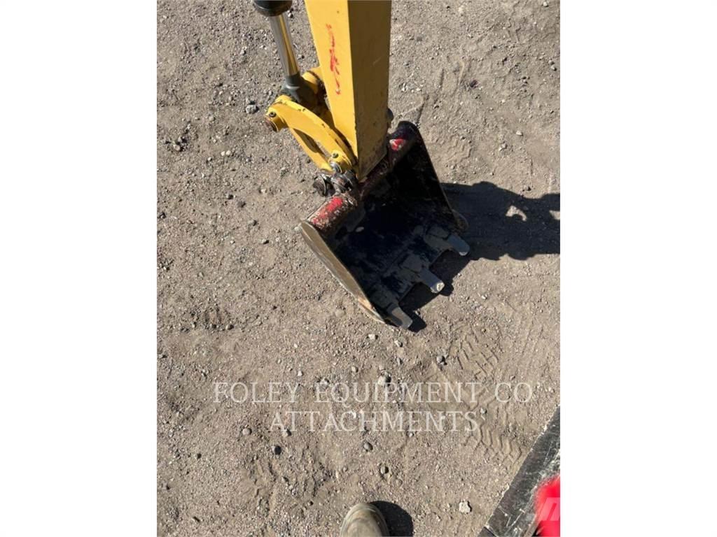 CAT BK300P15 Гусеничні екскаватори