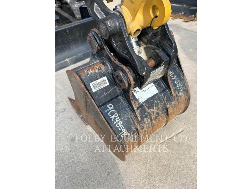 CAT BK302P20 Гусеничні екскаватори