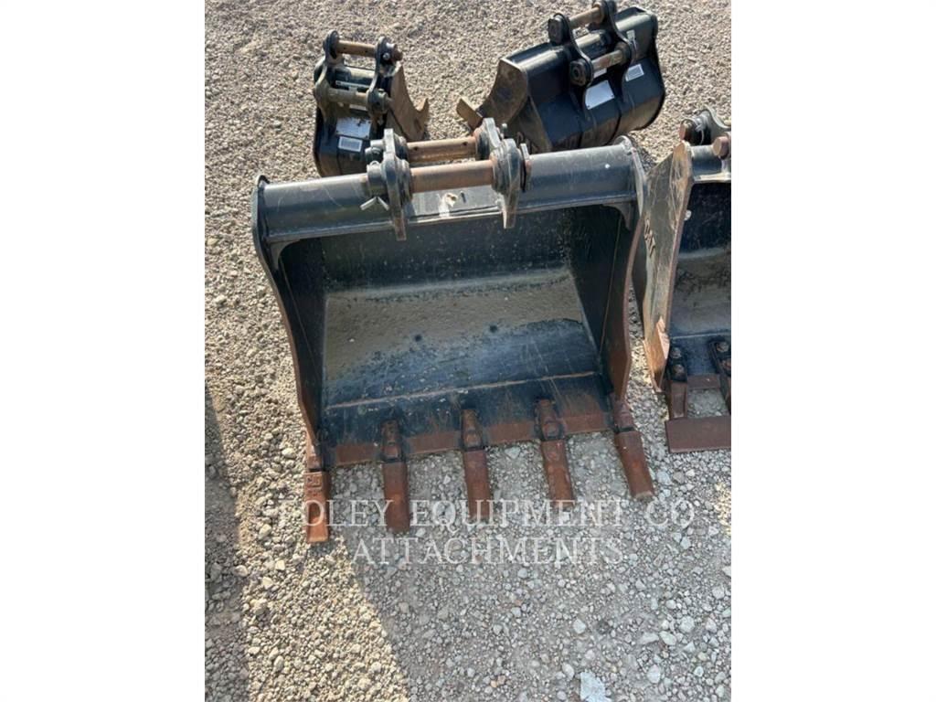 CAT BK303P30 Гусеничні екскаватори