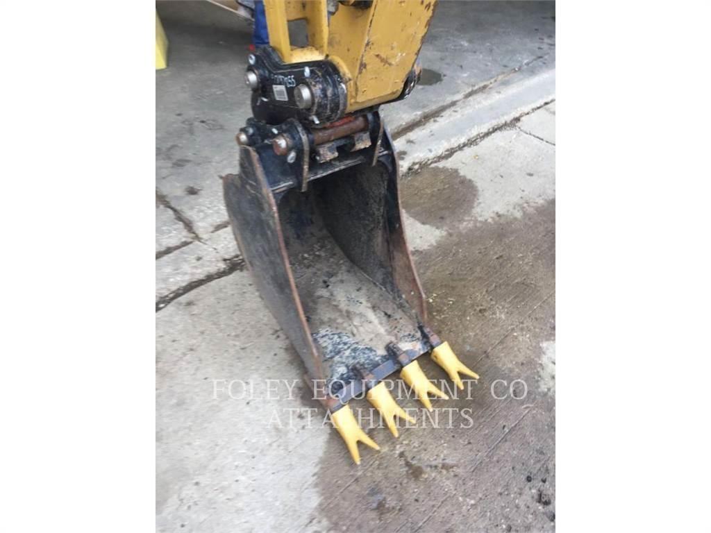 CAT BK305P18 Гусеничні екскаватори