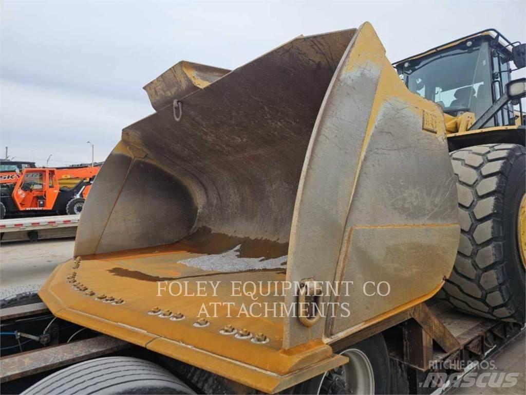 CAT BK80P75SN Фронтальні навантажувачі