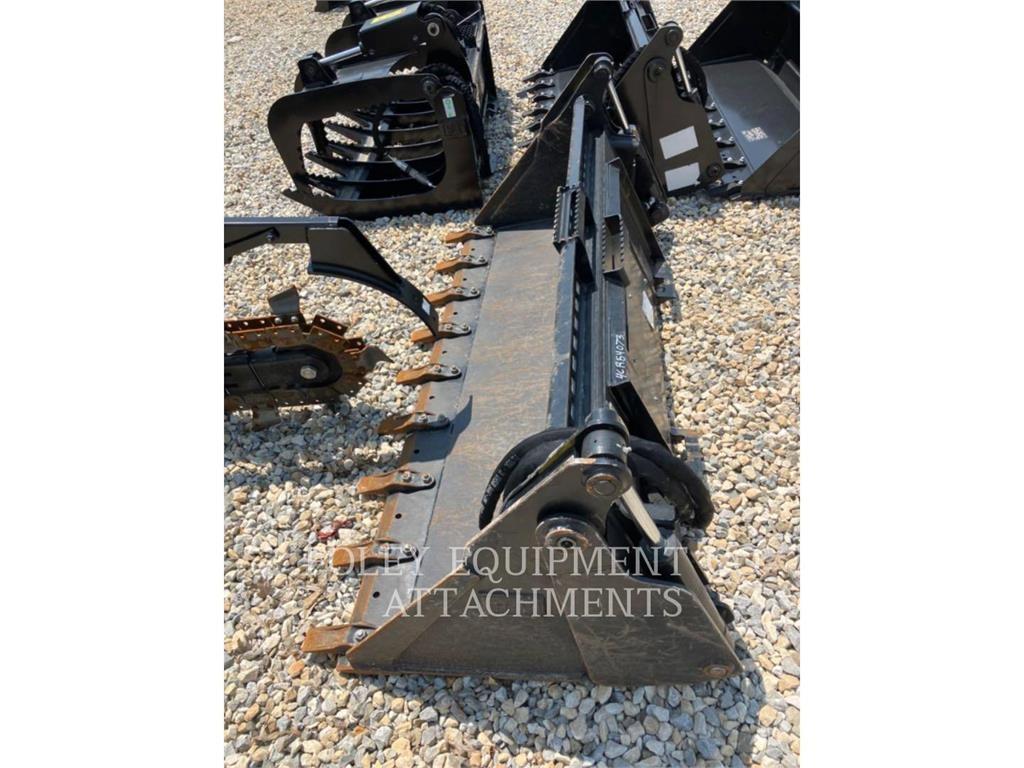 CAT BKSSLMP80T Міні-навантажувачі