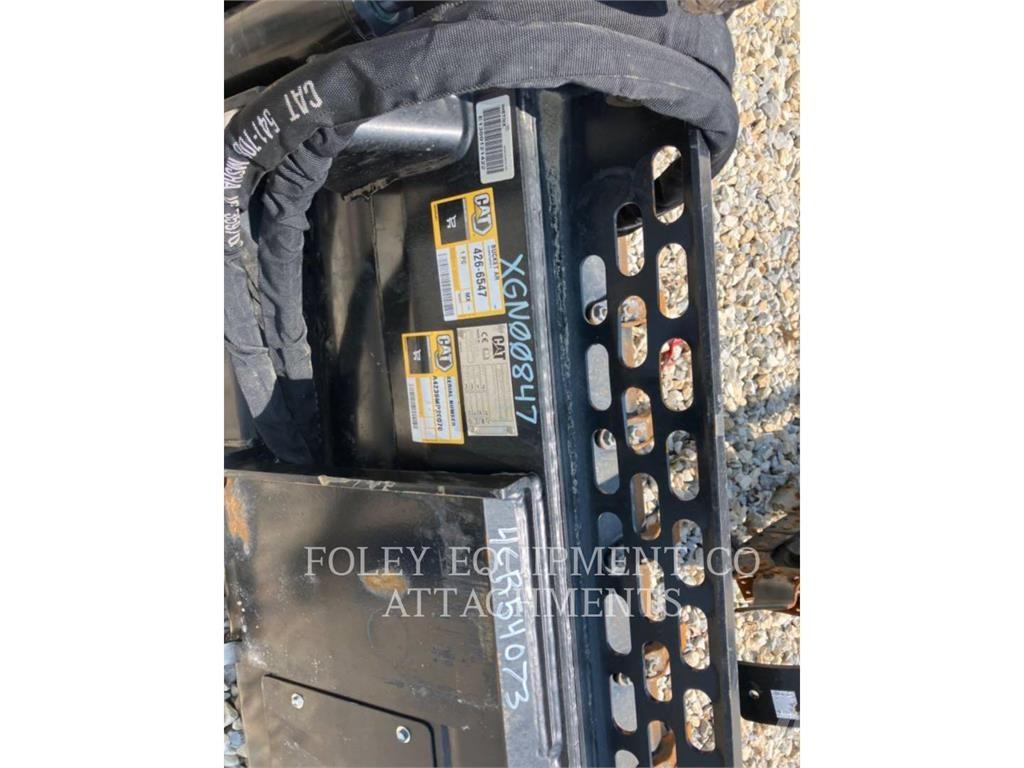 CAT BKSSLMP80T Міні-навантажувачі