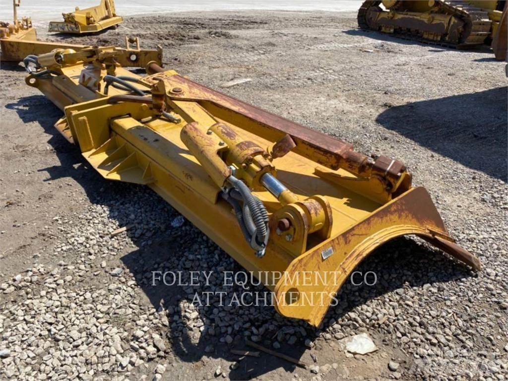 CAT BLD7EA Гусеничні бульдозери