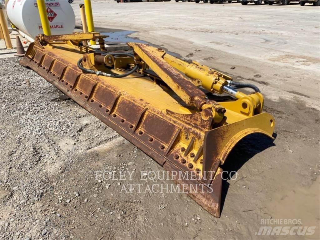 CAT BLD7EA Гусеничні бульдозери