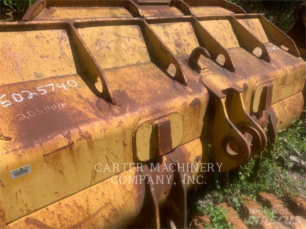 CAT BUCKET963B Ковші