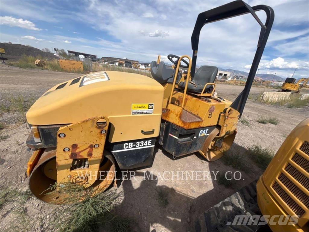 CAT CB-334E Комбіновані катки