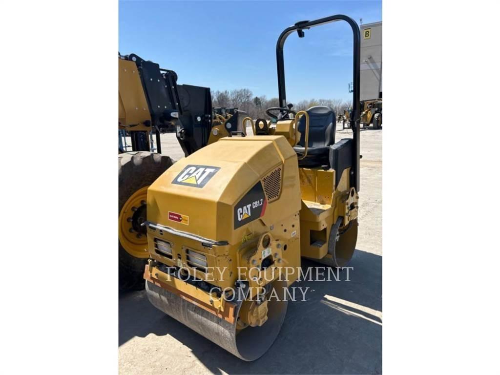 CAT CB1.7-03 Ущільнювачі грунту