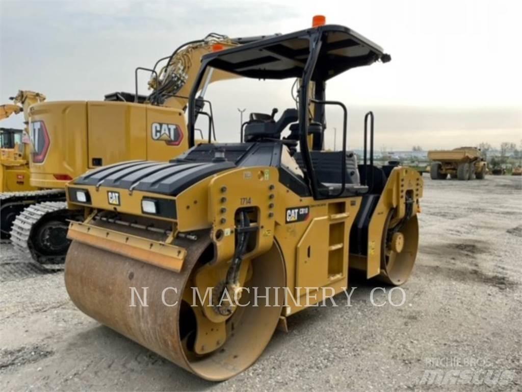 CAT CB10 Асфальтовкладачі