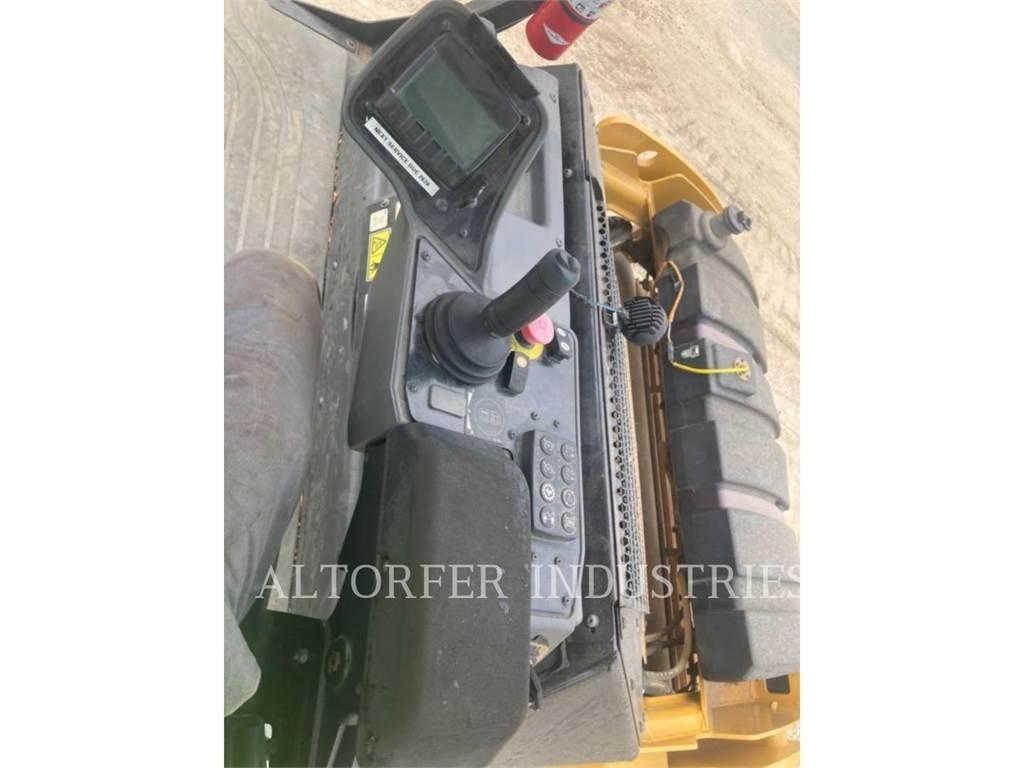 CAT CB10 Котки тротуарні