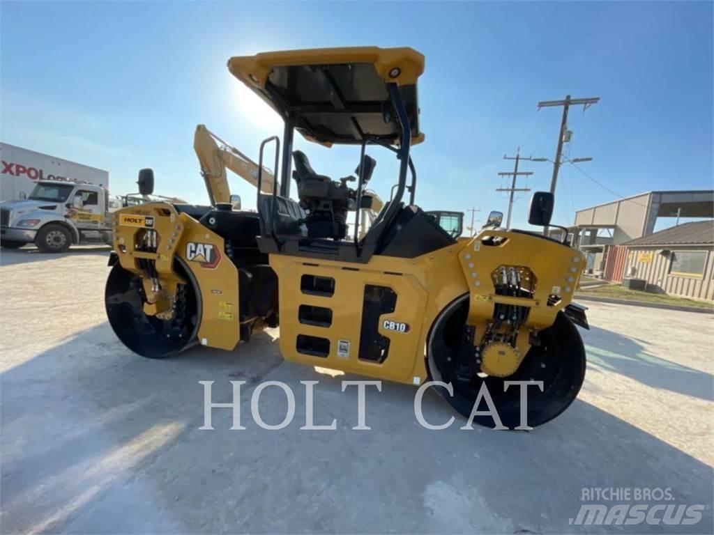 CAT CB10 Грунтові котки
