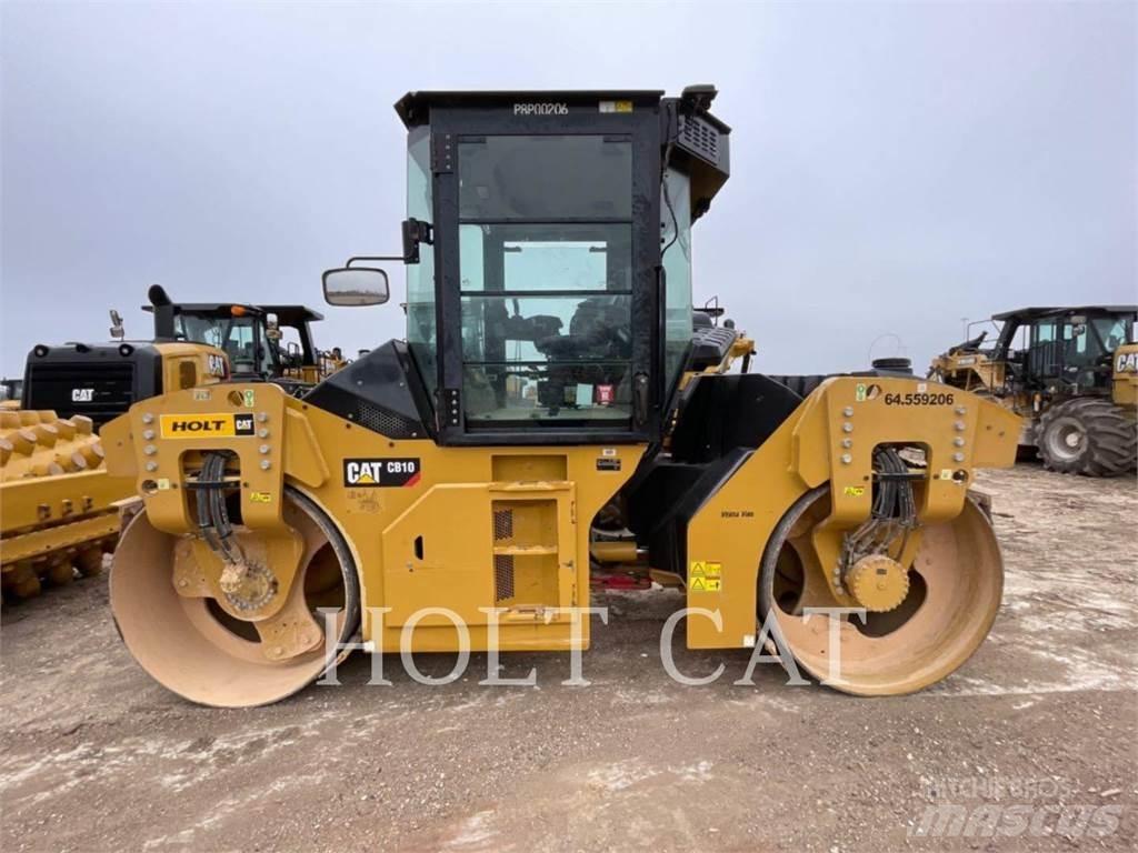 CAT CB10 Грунтові котки