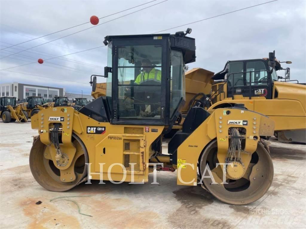 CAT CB10 Грунтові котки