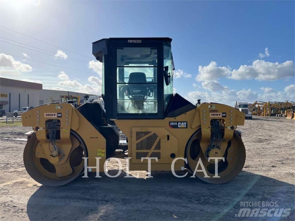 CAT CB10 Грунтові котки
