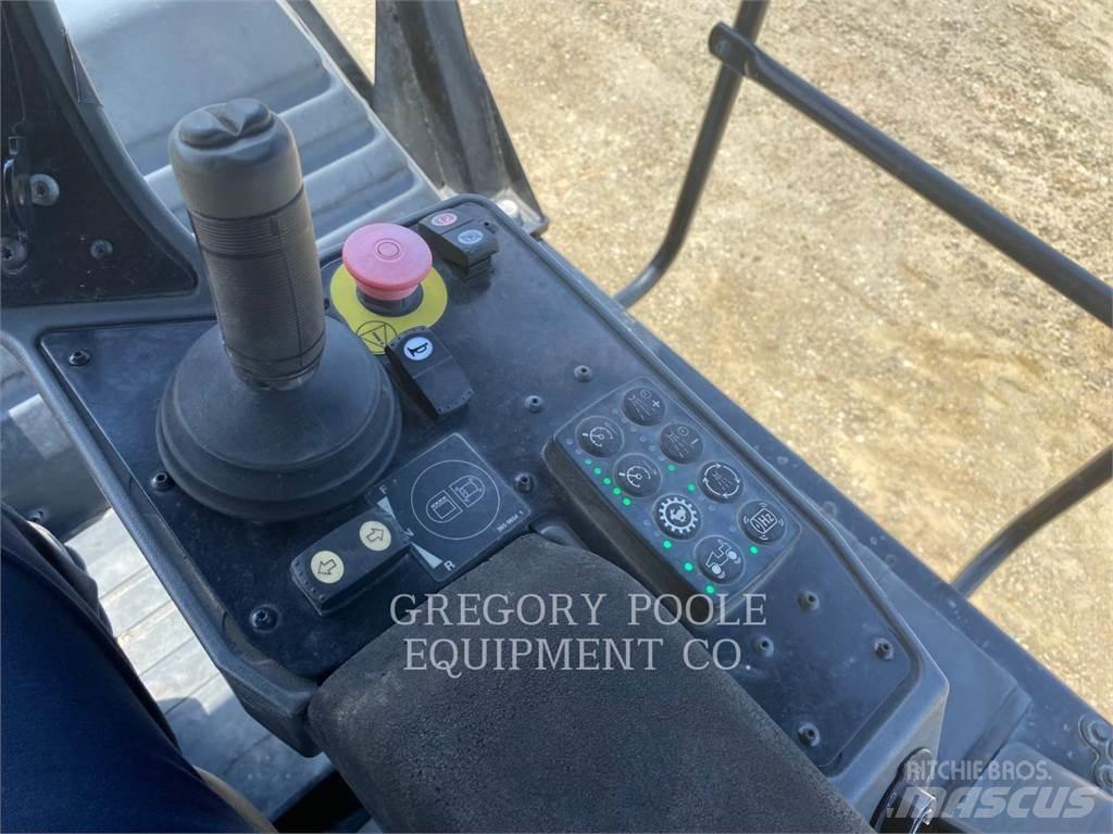 CAT CB13 Котки тротуарні