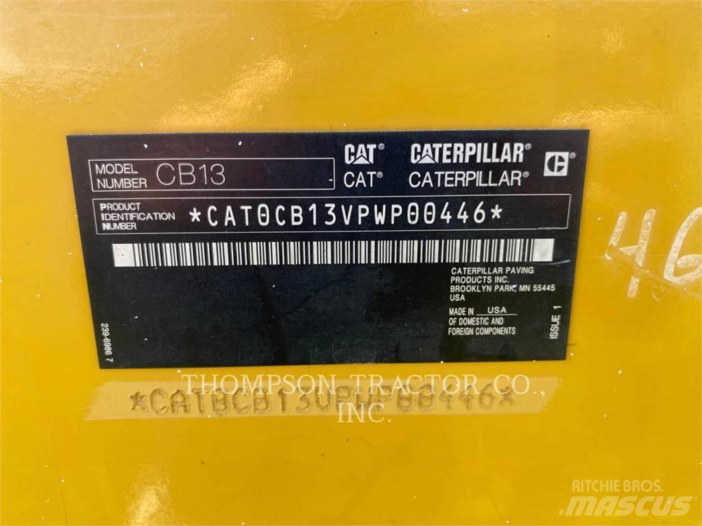 CAT CB13 Котки тротуарні