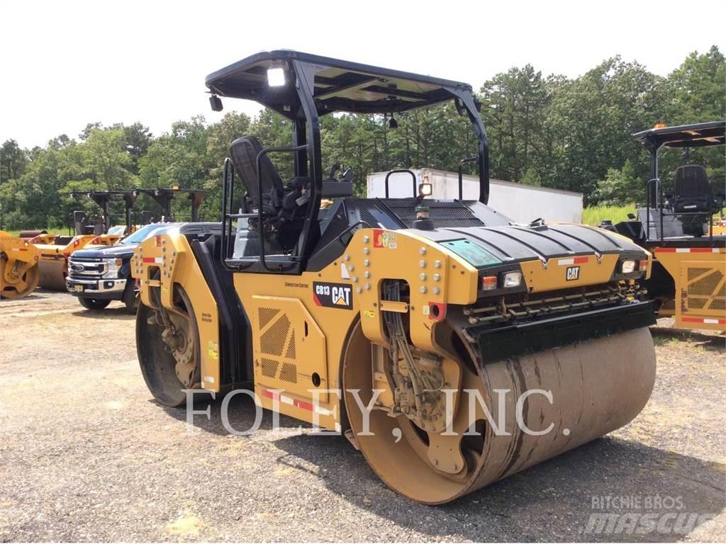 CAT CB13 Котки тротуарні