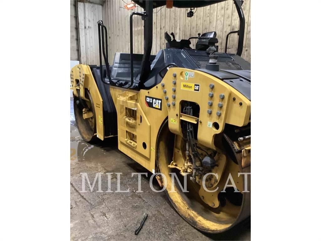 CAT CB13 Котки тротуарні