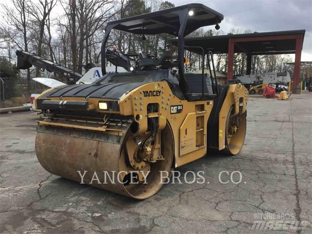 CAT CB13 Ущільнювачі грунту