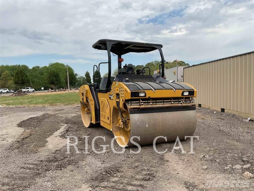 CAT CB13 Ущільнювачі грунту