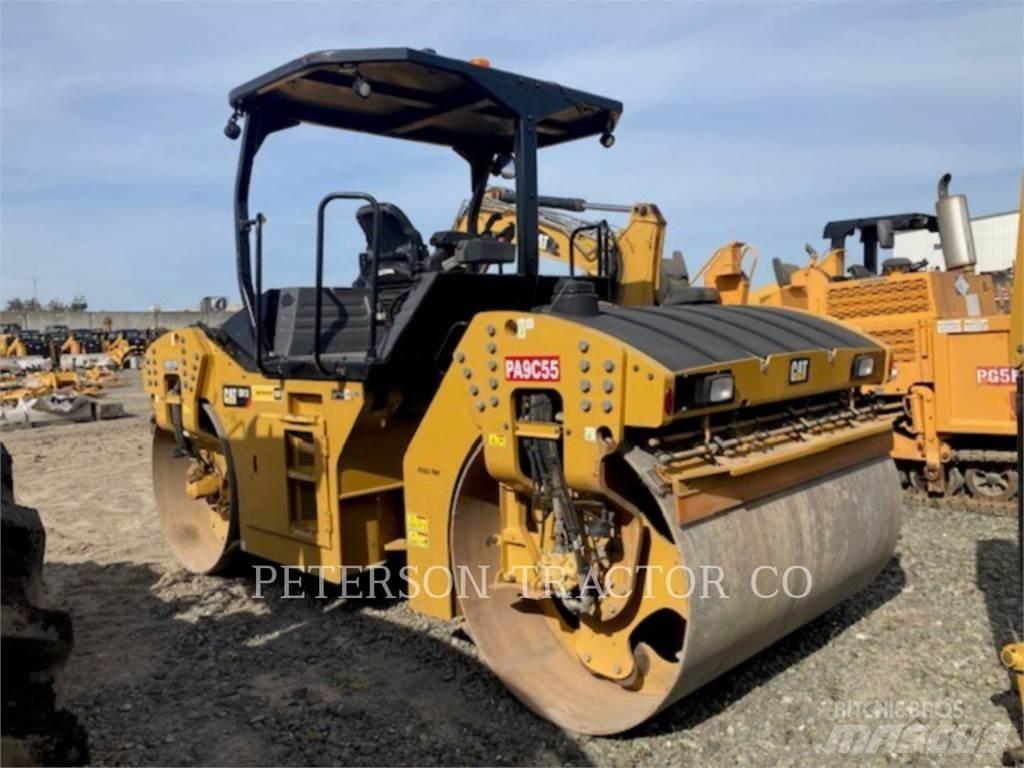 CAT CB13 Котки тротуарні