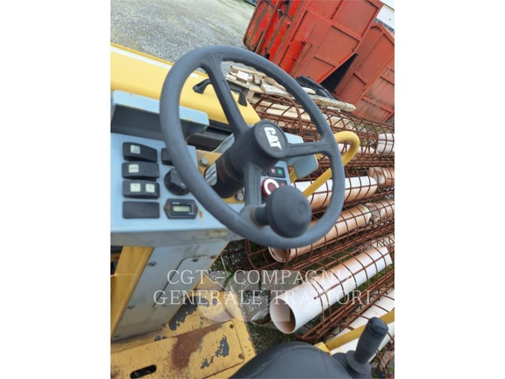 CAT CB14 Котки тротуарні