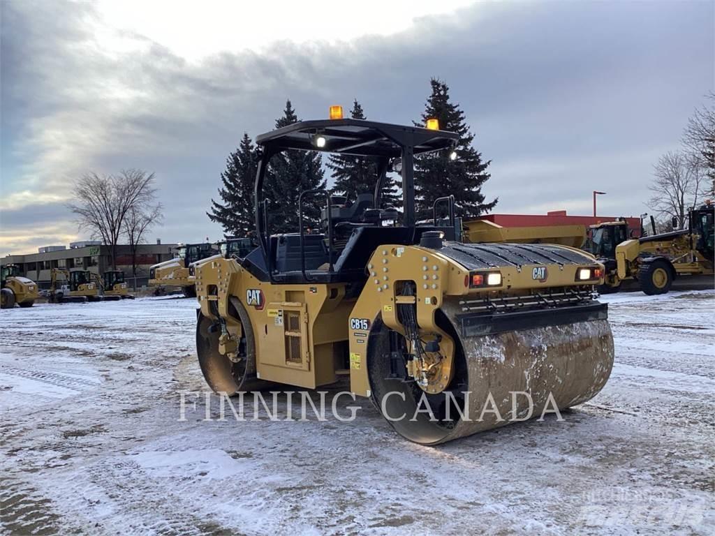 CAT CB15 Котки тротуарні
